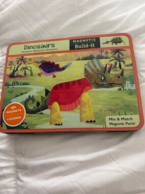 Mudpuppy Magnetic Dinosaurs Playset